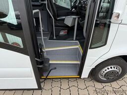 MERCEDES-BENZ 519 CDI CITY Heckniederflur , 33 Personen