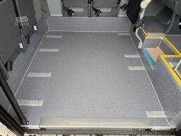 MERCEDES-BENZ 519 CDI CITY Heckniederflur , 33 Personen