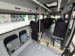 MERCEDES-BENZ 519 CDI CITY Heckniederflur , 33 Personen