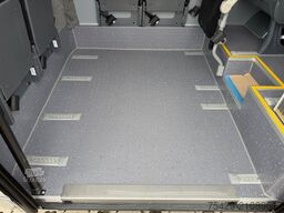 MERCEDES-BENZ 519 CDI CITY Heckniederflur , 33 Personen