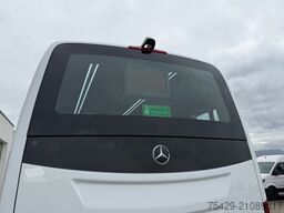 MERCEDES-BENZ 519 CDI CITY Heckniederflur , 33 Personen