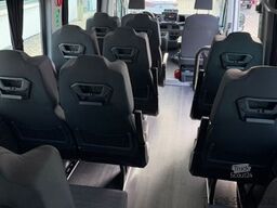 VOLKSWAGEN Crafter 17-Sitzer + 5 Stehplätze, neues Modell