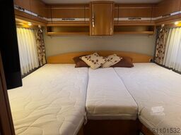 PHOENIX Maxi Liner 7800 L Längsbetten und Hubbett