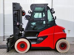 Toyota FRE270 (Bereifung neu)