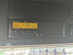 Mercedes-Benz Actros 1845 Streamspace / 577 dkm / Tacho V2 / ...