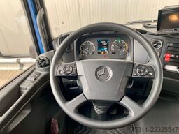 MERCEDES-BENZ Atego 818 4,35mKoffer*LBW+Tür*3Sitze*AC*Automati