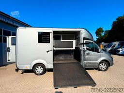 MERCEDES-BENZ STX Sprinter  GG 4,100KG  Haras Hengste