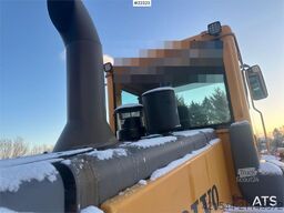 Volvo L90E wheel loader. Recently certified