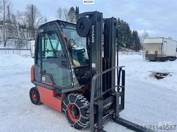 Nissan FD 02A200 Forklift
