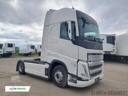 VOLVO FH 500 XL i-ParkCool ACC Side Skirts