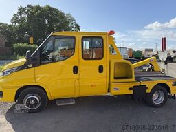 Iveco Daily 65C15 Abschleppwagen Haken Doka