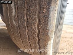 Kempf SKM 35/3 3 axles Lifting Axle 38m3 ADR