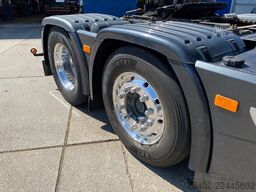Scania R520 V8 / 6x2/4 / Retarder / Full air suspensio...