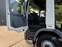 Mercedes-Benz Actros 1832 - Kipper - Kran HIAB 166 E5