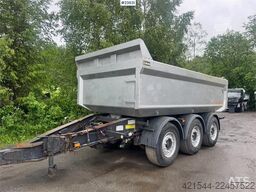 Maur Triple-Axle Trailer – Needs Repair