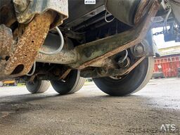 Maur Triple-Axle Trailer – Needs Repair