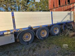 Närko Flatbed Trailer