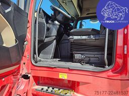 Mercedes-Benz Actros 2548