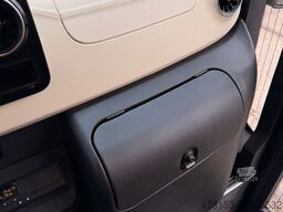 Mercedes-Benz Sprinter 519 Luxury Line Minibus