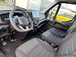 IVECO Daily 35S18 35S18 LED NAVIAHK + Tacho