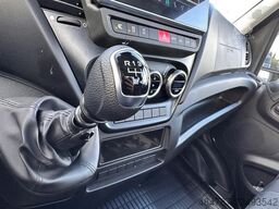 IVECO Daily 35S18 35S18 LED NAVIAHK + Tacho