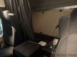 MERCEDES-BENZ 2540 L 6x2/4 Kühlkoffer 9.1m Carrier 1100U LBW