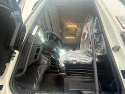 Renault K 480 Renault K480 8X4 EuromixMTP Kipper