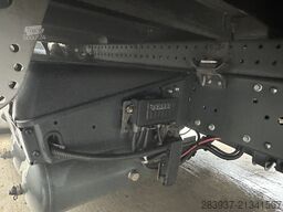 Iveco 140e25