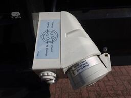 Wielton 3 Asser. Gesloten met Dhollandia klep 2500 kg L...