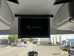 MERCEDES-BENZ Tourismo, 64 Seats