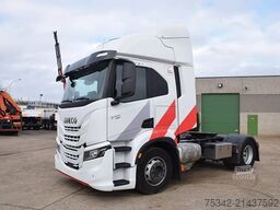 Iveco S-WAY AT460S