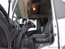 Iveco S-WAY AT460S