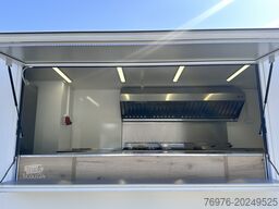 Mercedes-Benz Foodtruck, Imbisswagen, Food Truck mit neuer Küche und Ausstattung