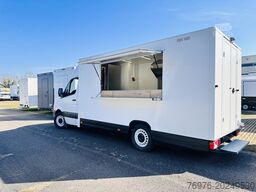Mercedes-Benz Foodtruck, Imbisswagen, Food Truck mit neuer Küche und Ausstattung