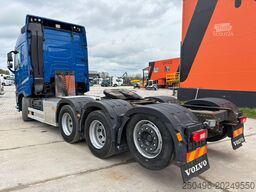 Volvo FH 500 8x4*4 GCW 70 ton / PTO