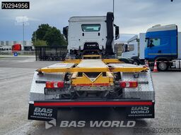 Mercedes Arocs 3232 Arocs 8X4 LOW Mileage! BDF Big-Axle ...