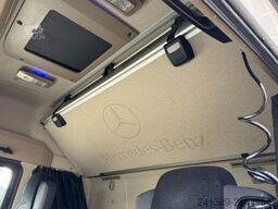 MERCEDES-BENZ Actros 1851 4x2