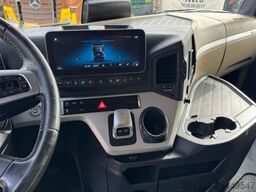 MERCEDES-BENZ Actros 1851 4x2