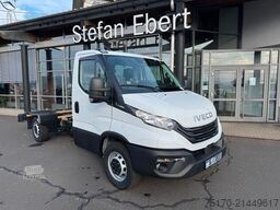Iveco Daily 35S14 HA8 Fahrgestell *R3.450mm*AHK*Luft*