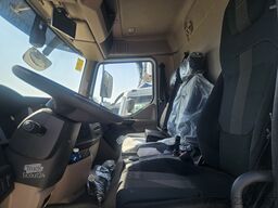 DAF XB 310 FA 18 t con scarrabile Palfinger