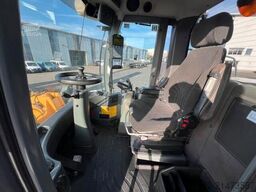 Liebherr L 556 / 5.574h / Waage / Zentralschmierung