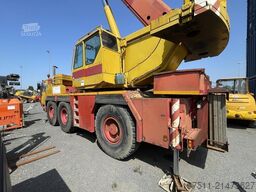 Liebherr LTM 1050 / 1