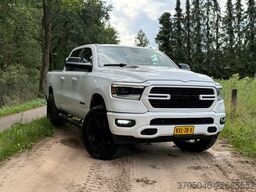 Ram RAM 1500 SPORT CREW CAB