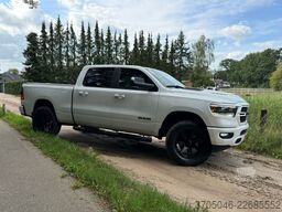 Ram RAM 1500 SPORT CREW CAB