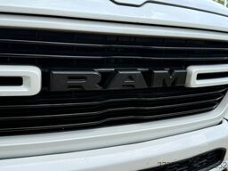 Ram RAM 1500 SPORT CREW CAB