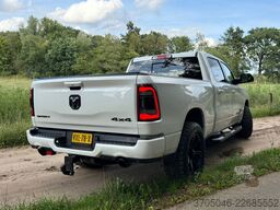 Ram RAM 1500 SPORT CREW CAB