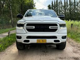 Ram RAM 1500 SPORT CREW CAB