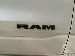 Ram RAM 1500 SPORT CREW CAB