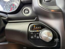 Ram RAM 1500 SPORT CREW CAB