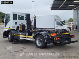 Iveco Eurocargo 120-220 4X2 12tonner HYVA 06-37-S Hoo...